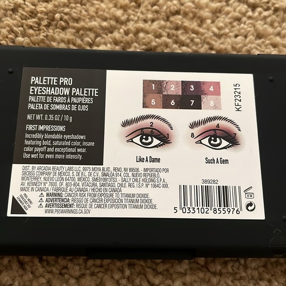Col lab eyeshadow palette - Picture 2 of 3